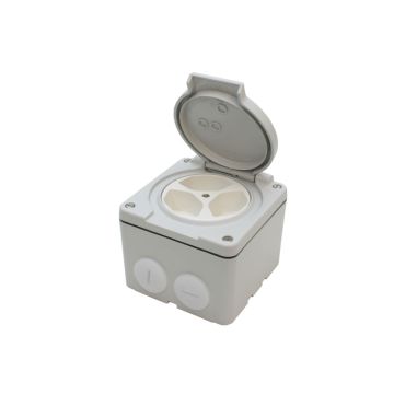 Prise FELLER Nevo NAP 3xT13 gris